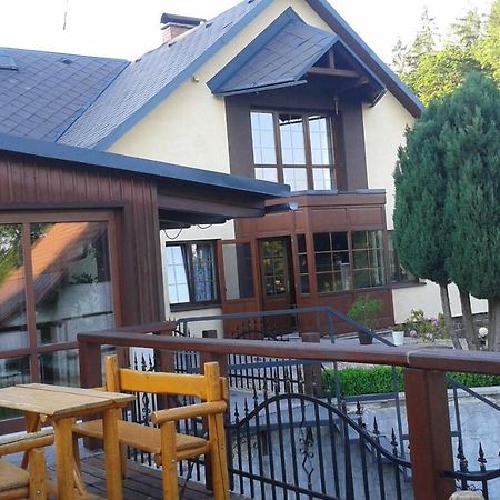 Ubytovani U Bohouse Jilemnice Exterior photo